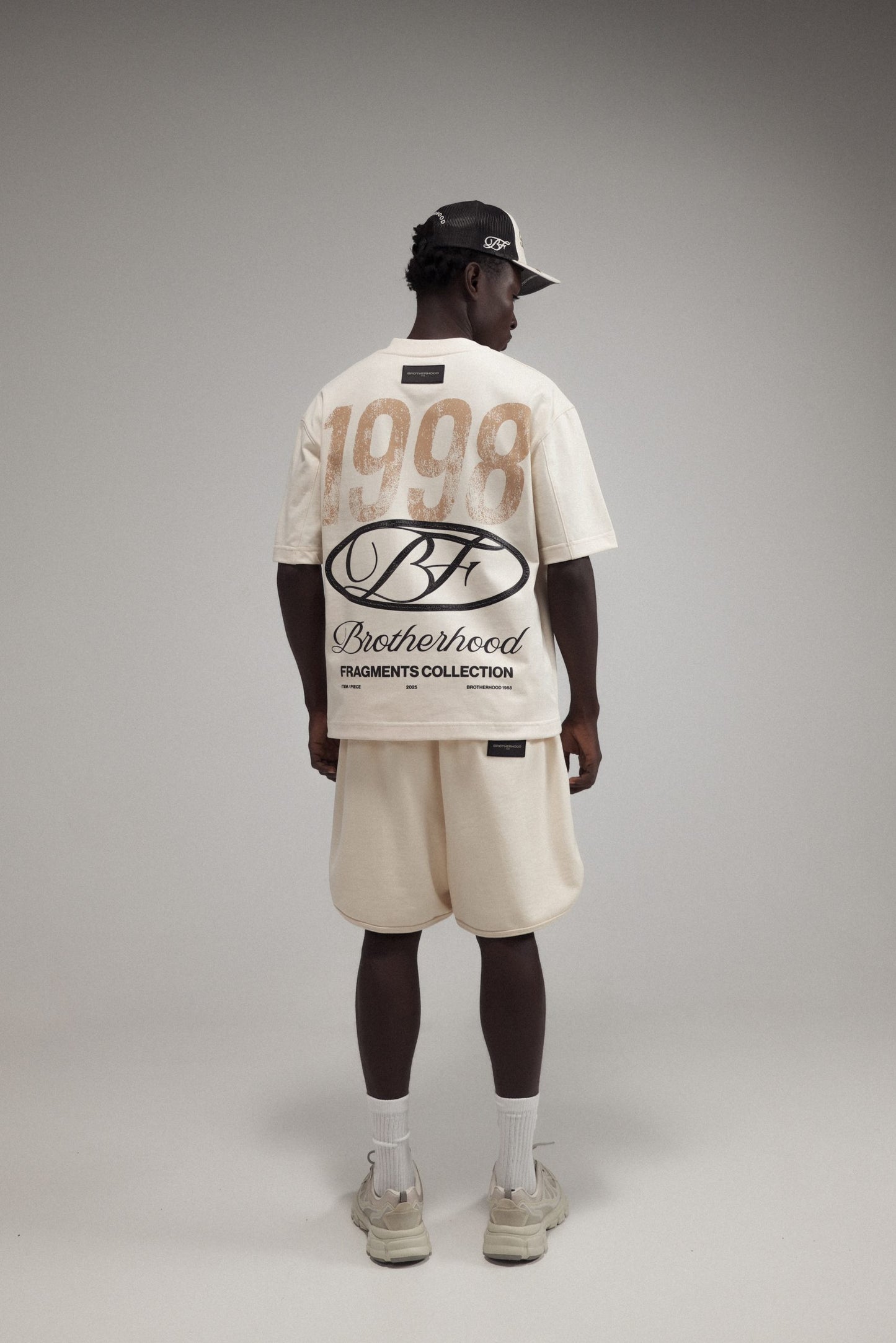 1998 KHAKI OVERSIZED TEE