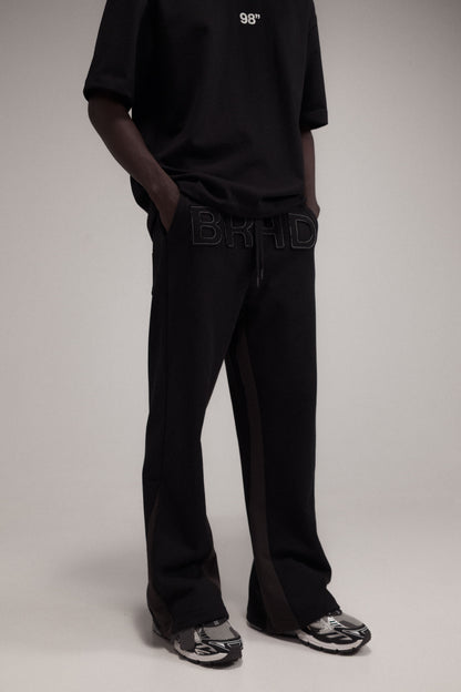 BLACK LETTERS SWEATPANTS FLARE