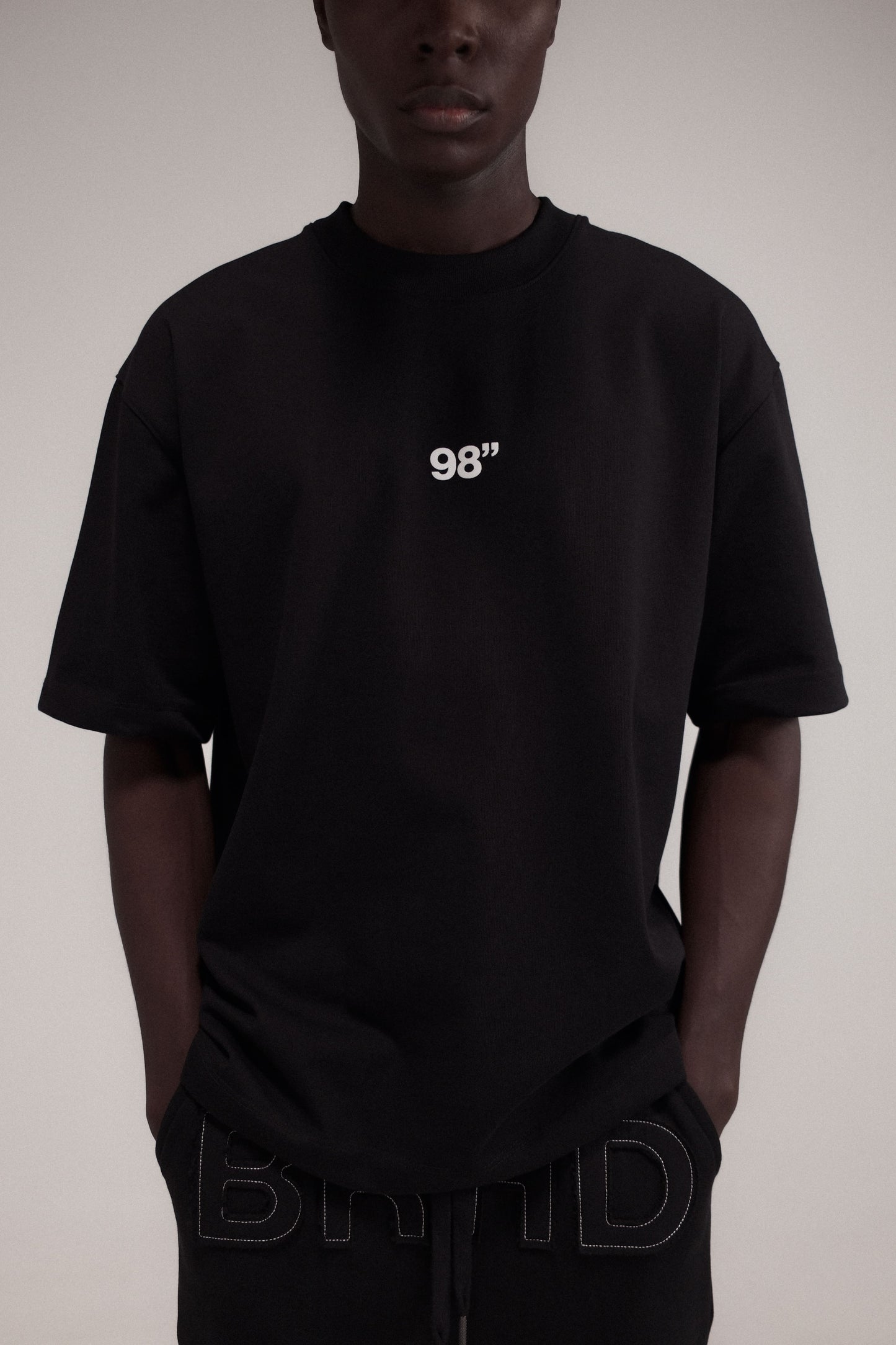 LETTERS OVERSIZED TEE BLACK